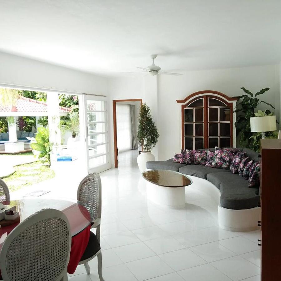 Sunkiss Villa By Yogya Tropicana Yogyakarta Exterior foto